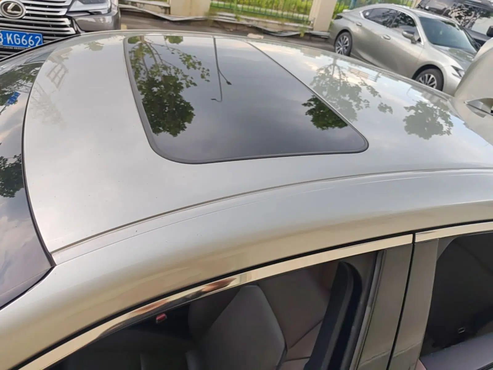 Lexus ES 2023 200 Excellence Edition — миниатюра 7