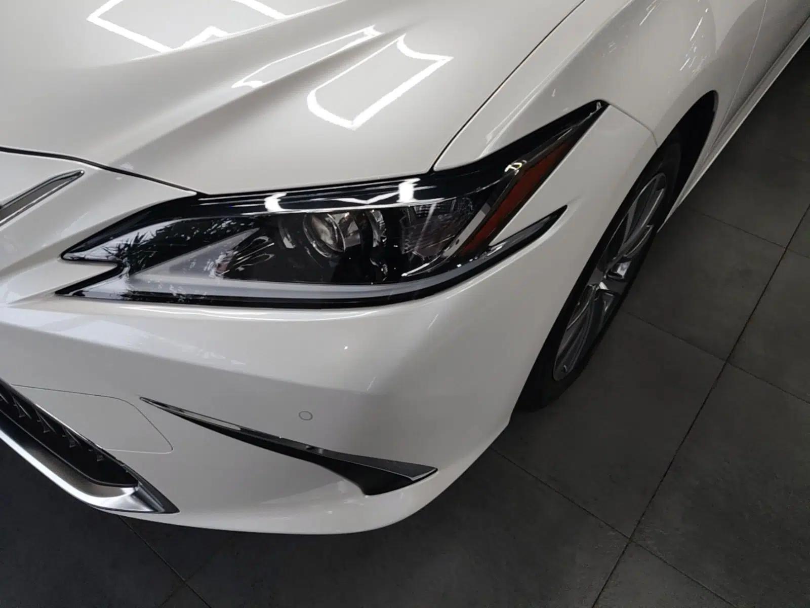 Lexus ES 2020 200 Excellence Edition — миниатюра 8