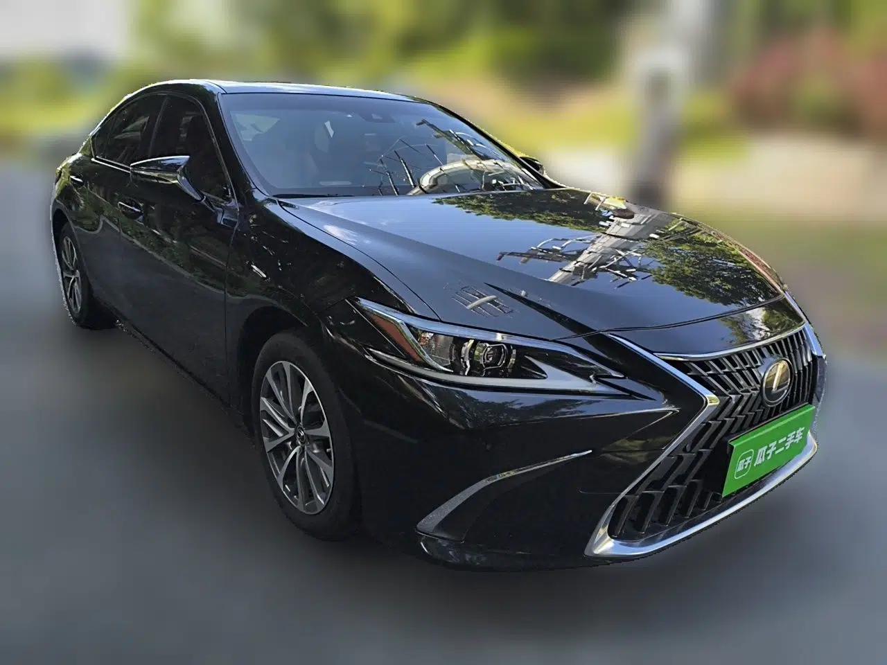Lexus ES 2021 200 Excellence Edition — миниатюра 3