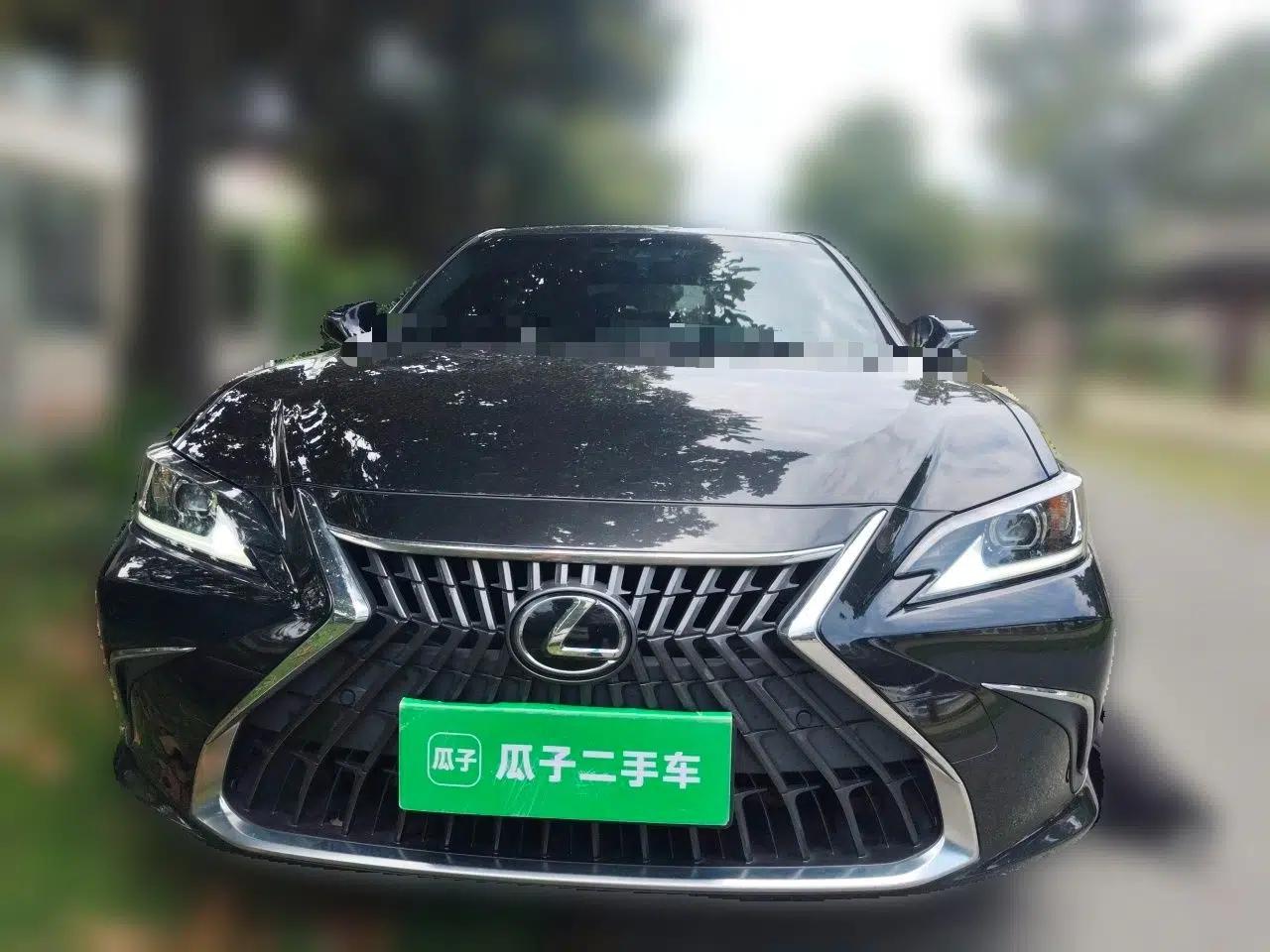 Lexus ES 2022 200 Excellence Edition — миниатюра 2