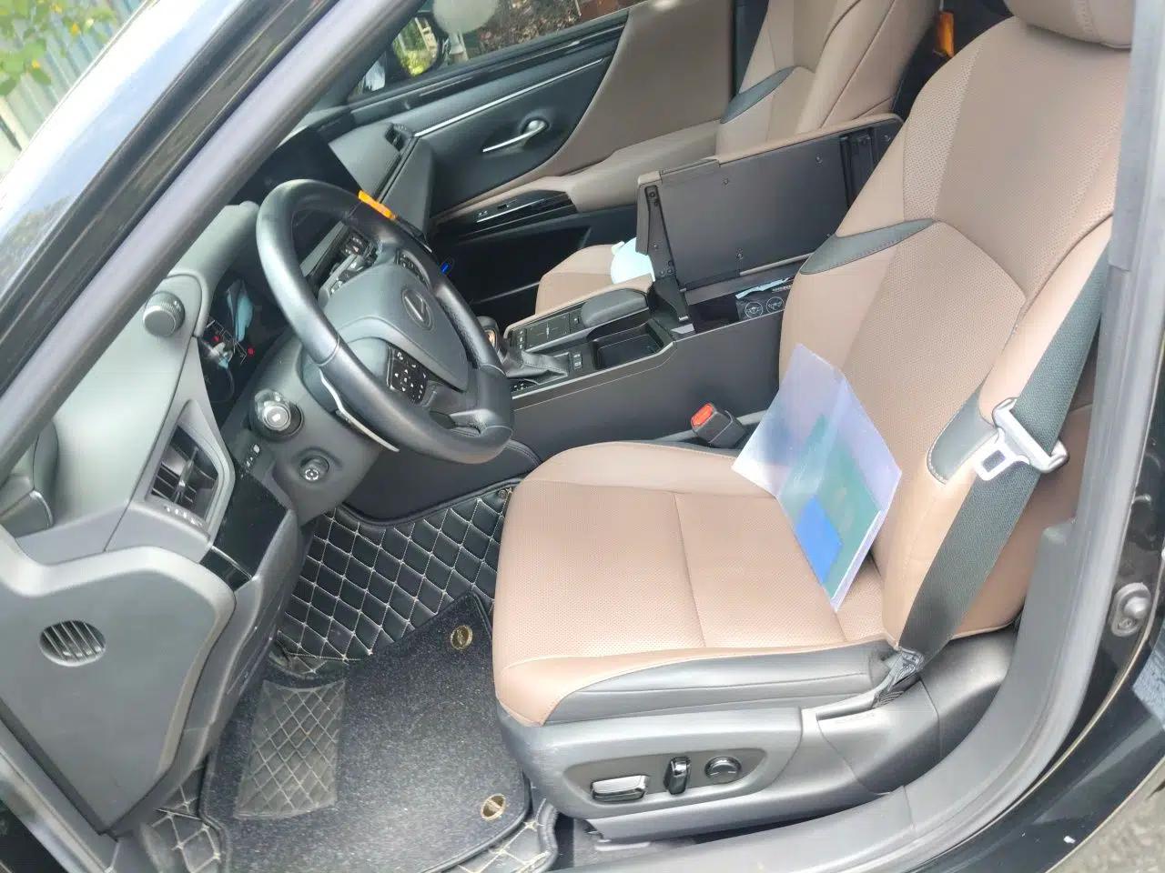 Lexus ES 2022 200 Excellence Edition — миниатюра 15