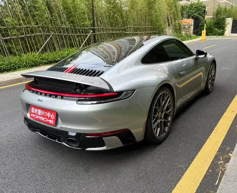 2023 Porsche 911 Carrera 3.0T — миниатюра 6