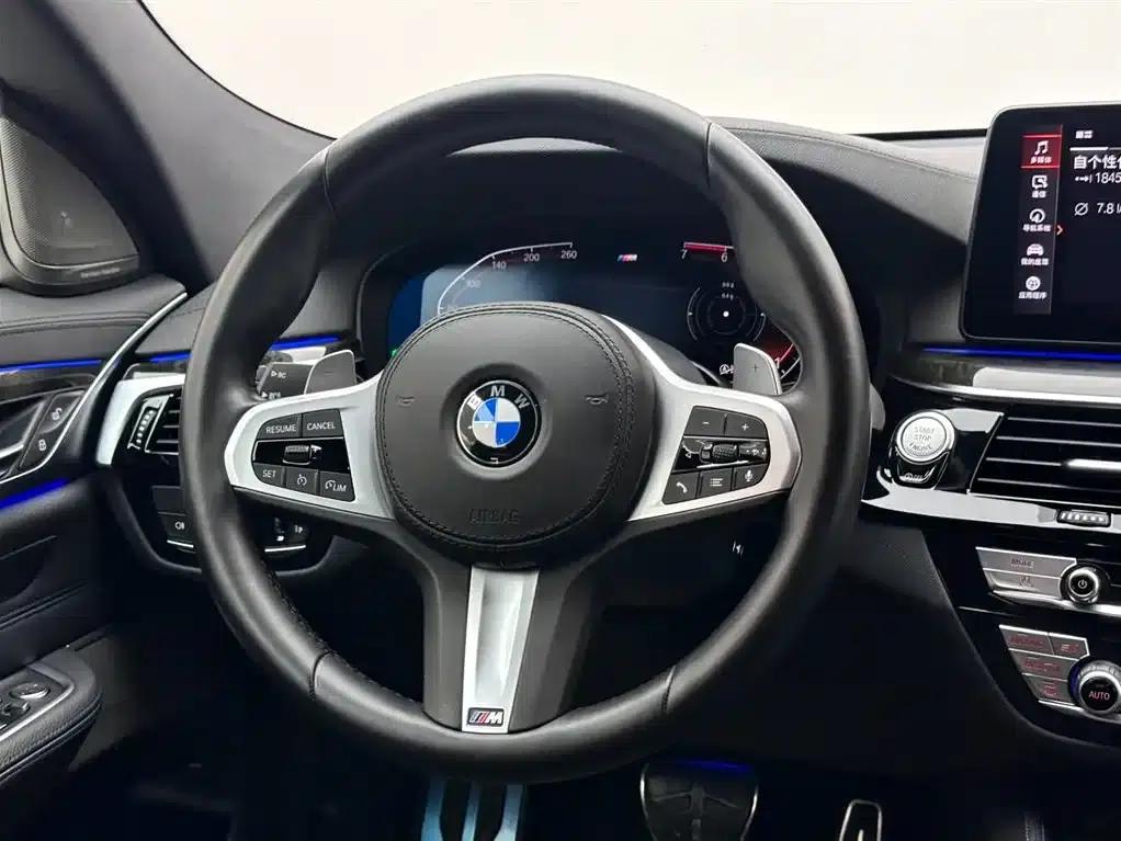 2021 BMW 6 Series GT 630i M Sport Package — миниатюра 12