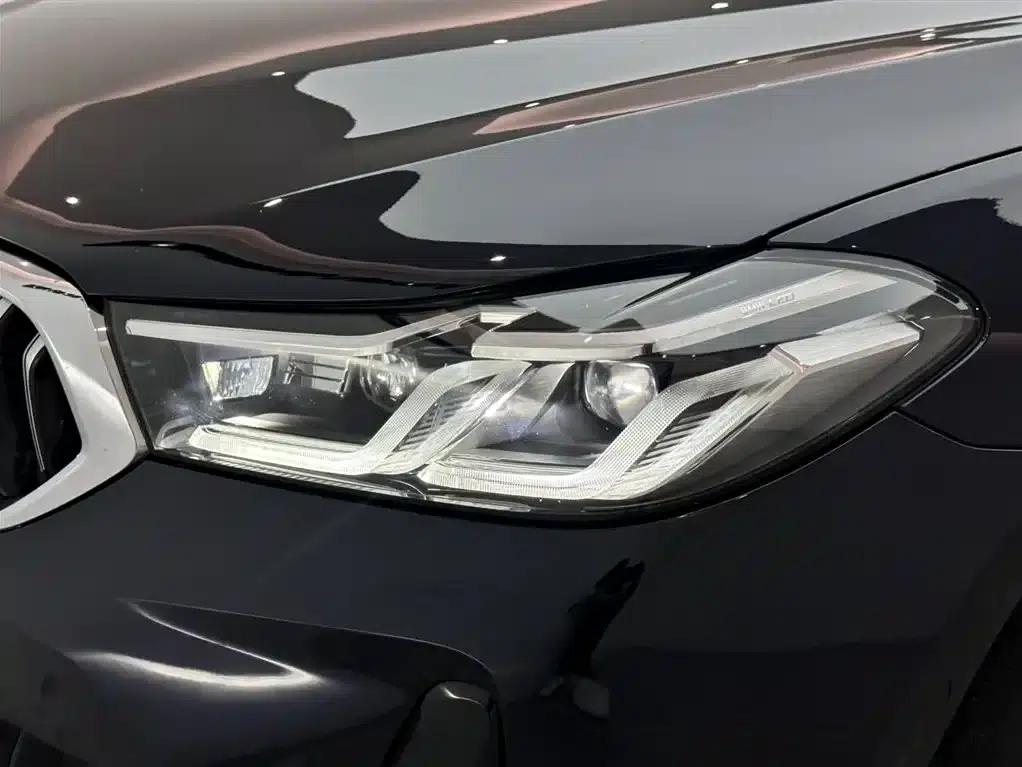 2021 BMW 6 Series GT 630i M Sport Package — миниатюра 19