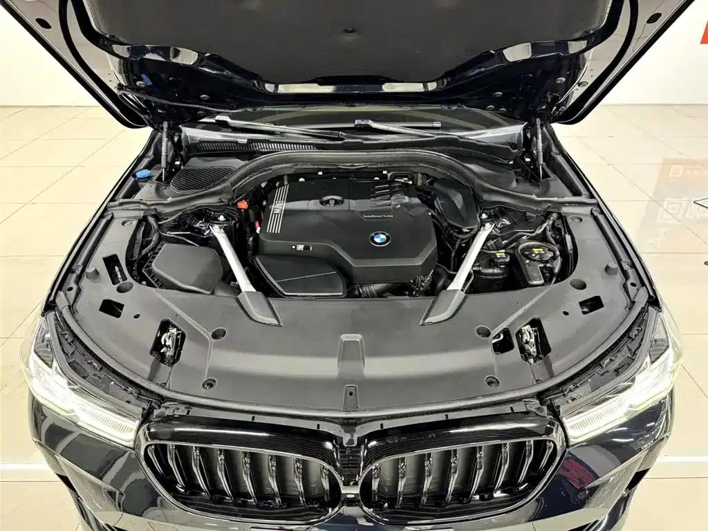 2021 BMW 6 Series GT 630i M Sport Package — миниатюра 29