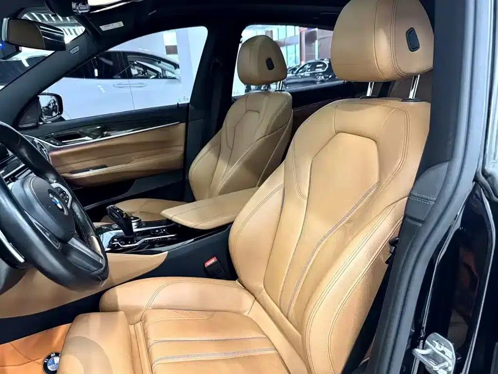 2021 BMW 6 Series GT 630i M Sport Package — миниатюра 10