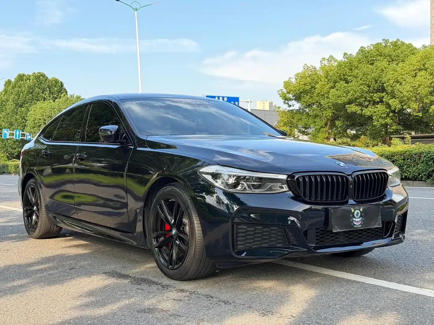 2020 BMW 6 Series GT 630i M Sport Package — миниатюра 3