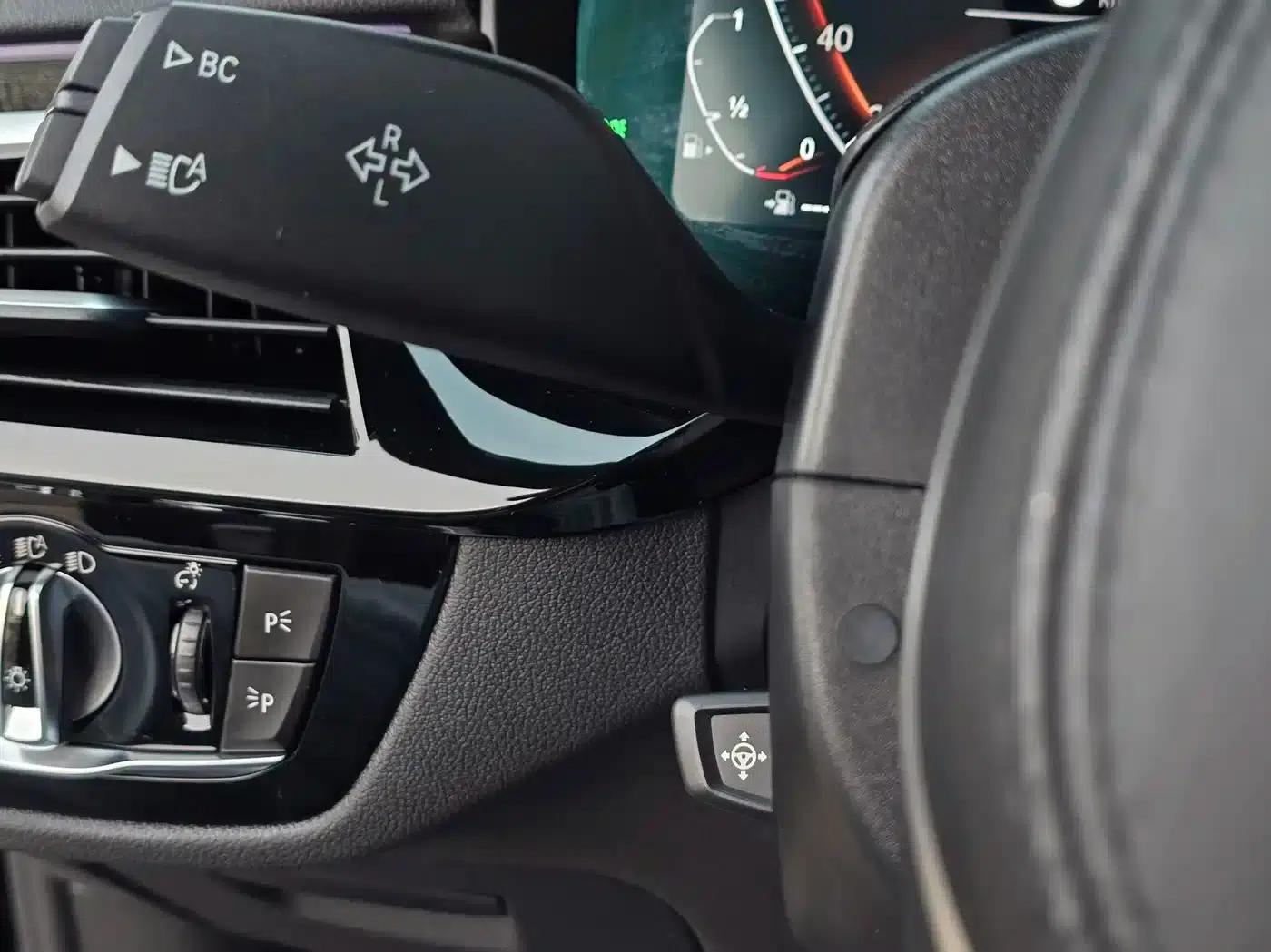 2021 BMW 6 Series GT Facelift 630i M Sport Package — миниатюра 9