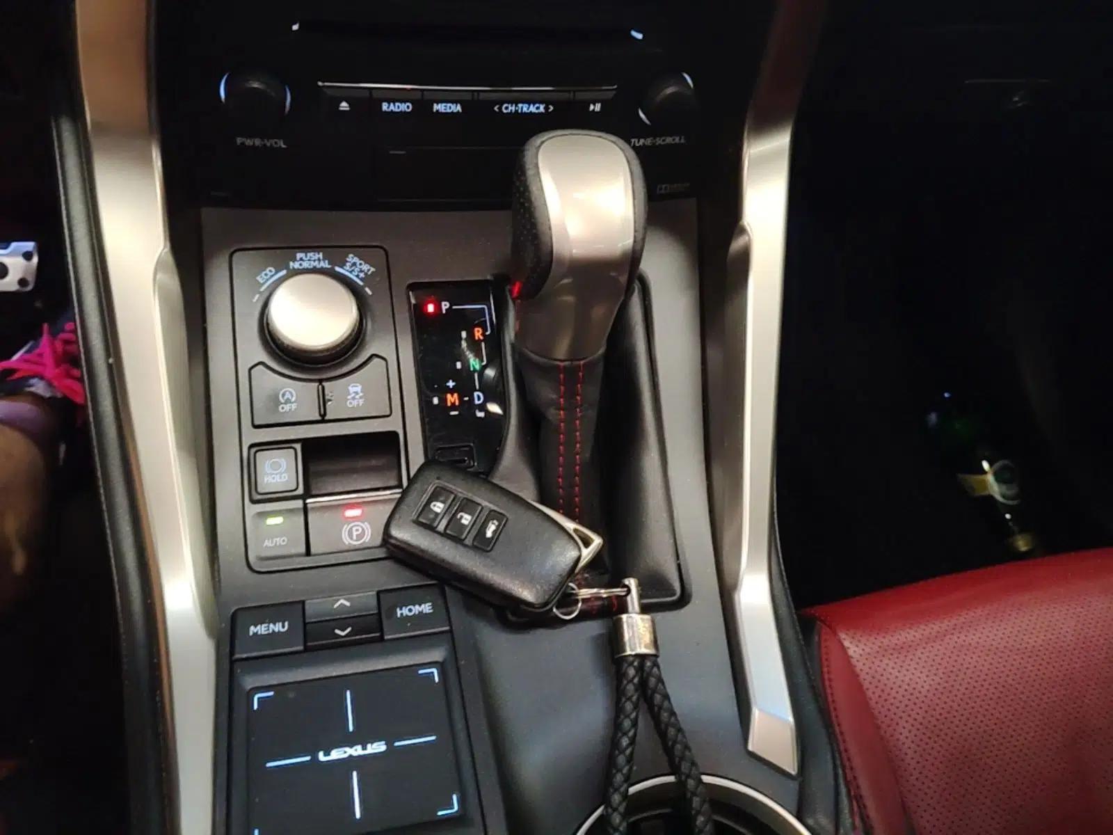 Lexus NX 2015 200t All-Wheel-Drive F SPORT — миниатюра 13