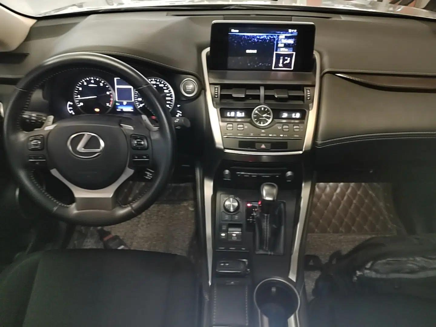 Lexus NX 2017 200 Front-Wheel-Drive X-Trail SE Edition — миниатюра 12
