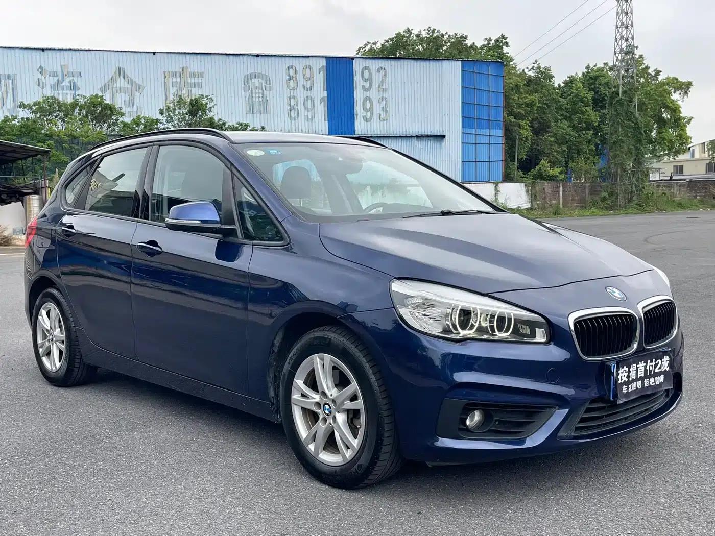 2016 BMW 2 Series Gran Tourer 218i Leading Edition — миниатюра 3
