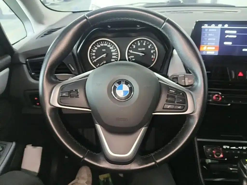 2015 BMW 2 Series Gran Tourer 218i Leading Edition (Imported) — миниатюра 11