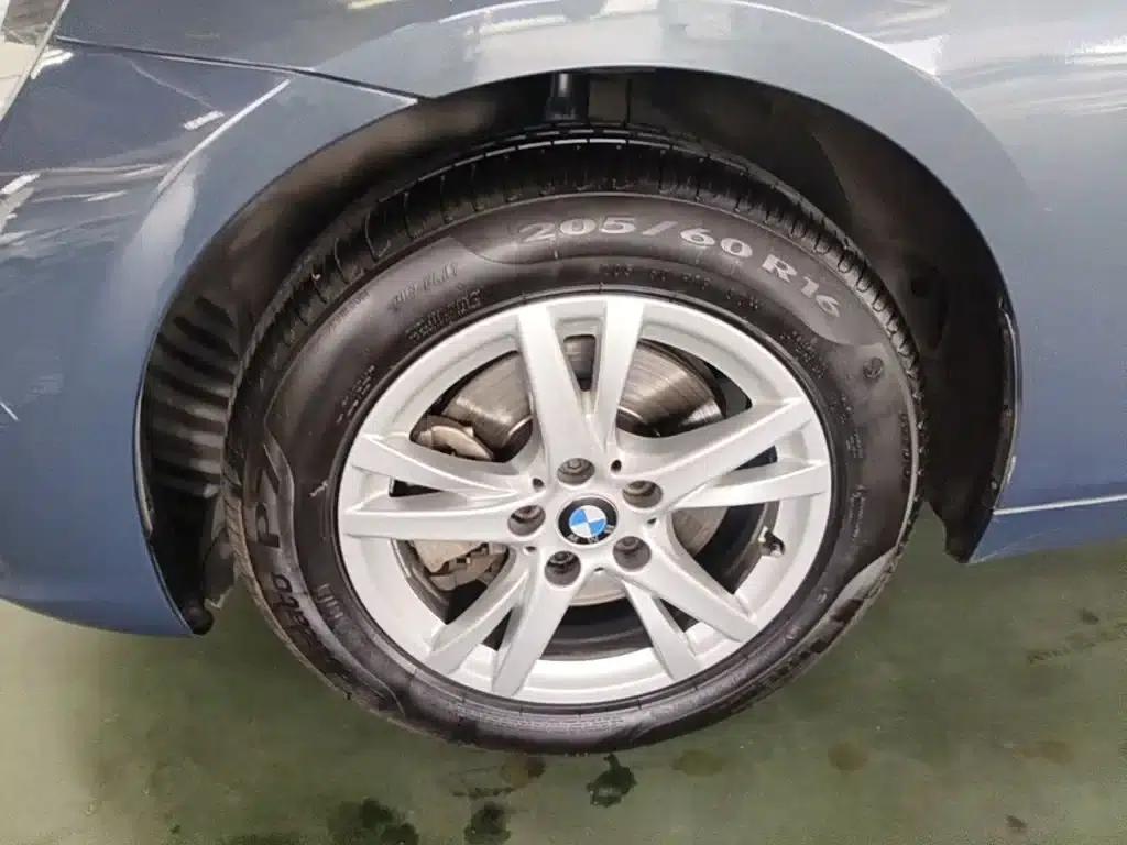 2015 BMW 2 Series Gran Tourer 218i Leading Edition (Imported) — миниатюра 23