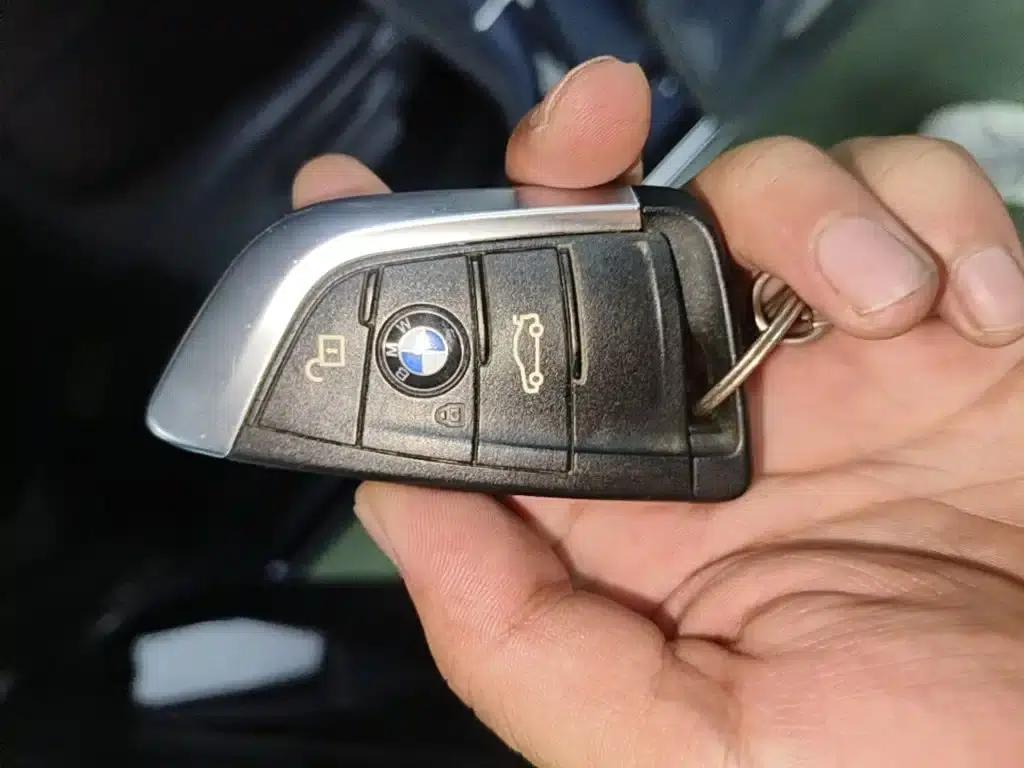 2015 BMW 2 Series Gran Tourer 218i Leading Edition (Imported) — миниатюра 9