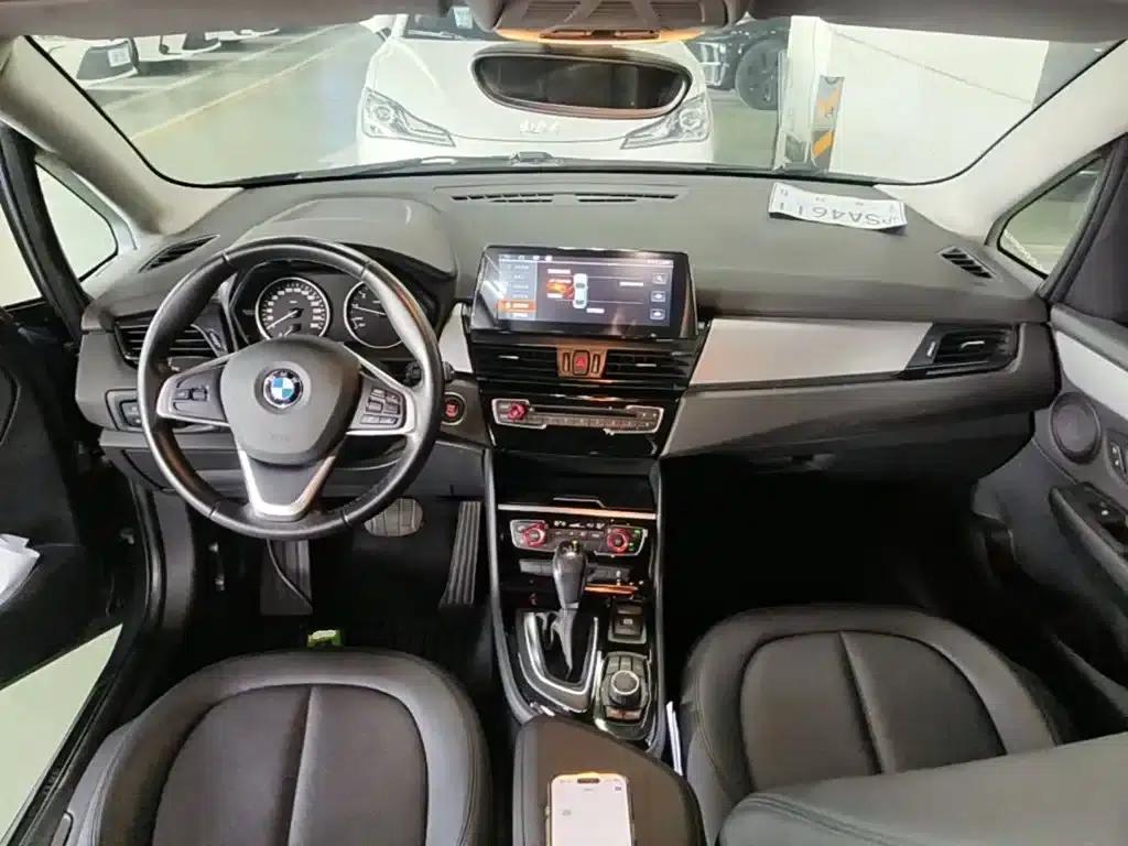 2015 BMW 2 Series Gran Tourer 218i Leading Edition (Imported) — миниатюра 10