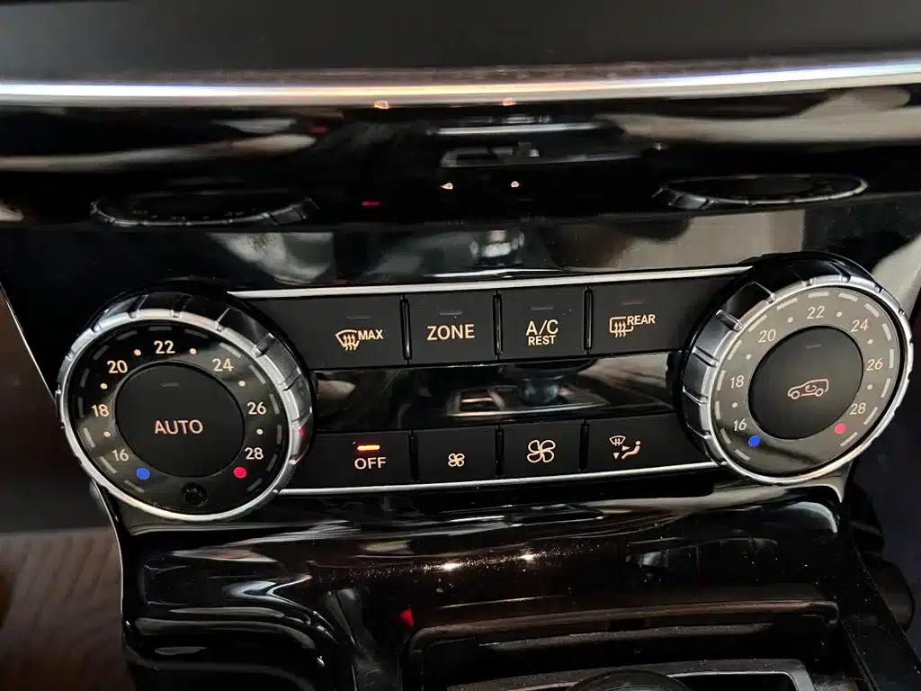 2016 Mercedes-Benz G-Class AMG 63 — миниатюра 11