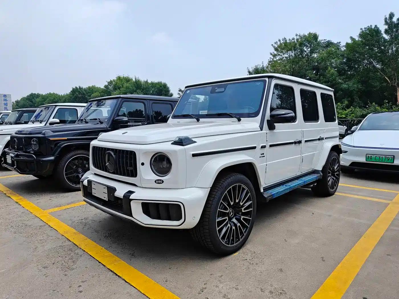 2026 Mercedes-Benz G-Class AMG 63 — миниатюра 1