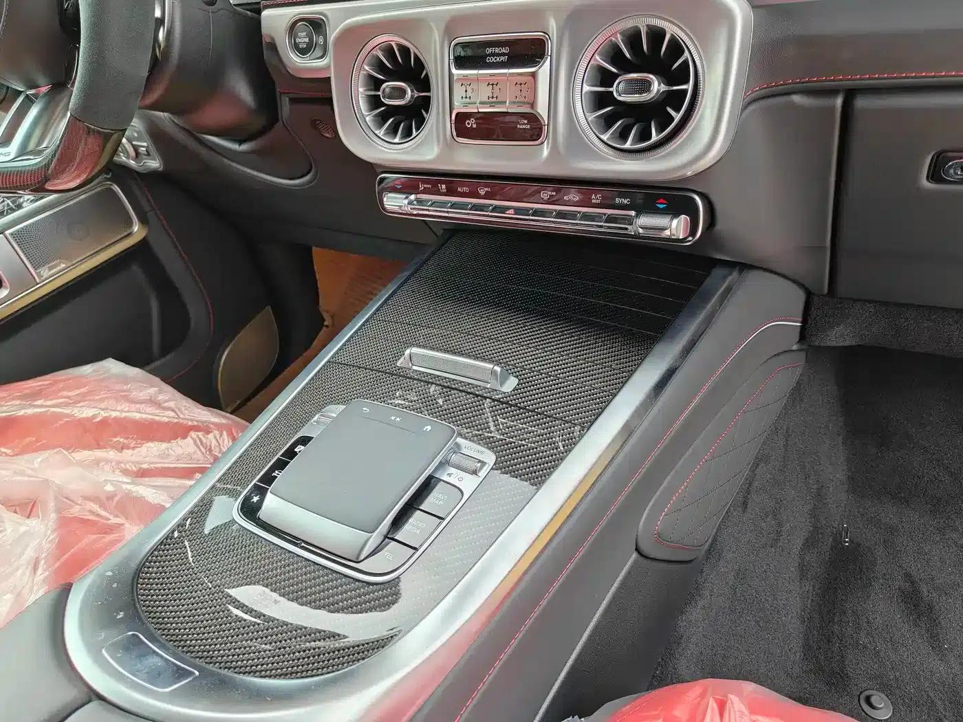 2026 Mercedes-Benz G-Class AMG 63 — миниатюра 11