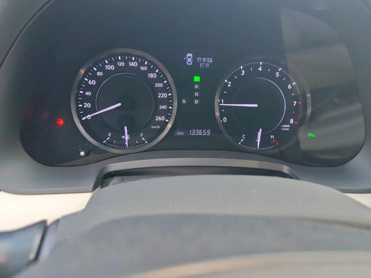 Lexus IS 2011 250C — миниатюра 12