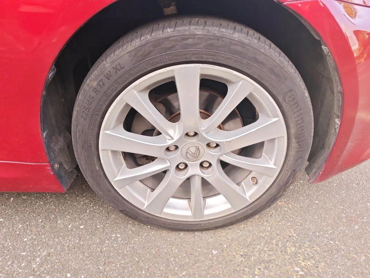 Lexus IS 2011 250C — миниатюра 8