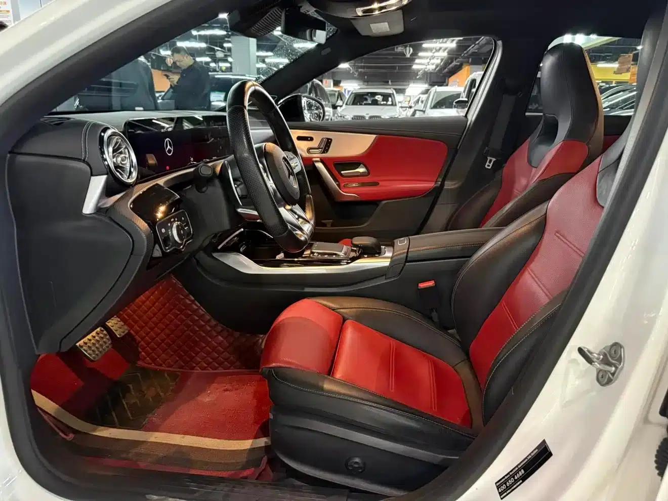 2020 Mercedes-Benz A-Class AMG A 35 L 4MATIC — миниатюра 8