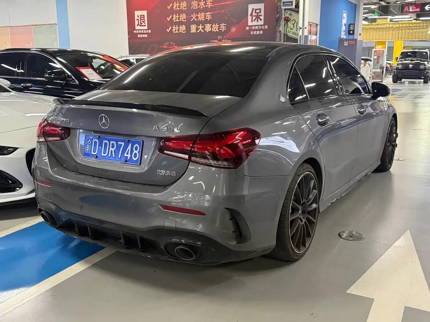 2020 Mercedes-Benz A-Class AMG A 35 L 4MATIC — миниатюра 13