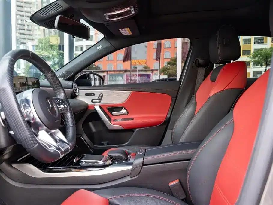 2022 Mercedes-Benz A-Class AMG A 35 L 4MATIC — миниатюра 16