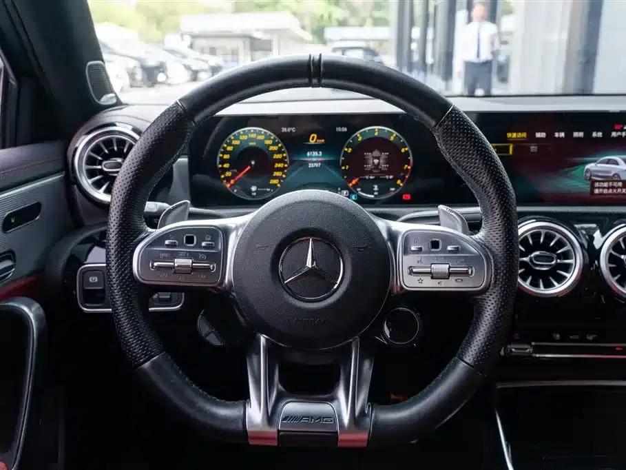 2022 Mercedes-Benz A-Class AMG A 35 L 4MATIC — миниатюра 22