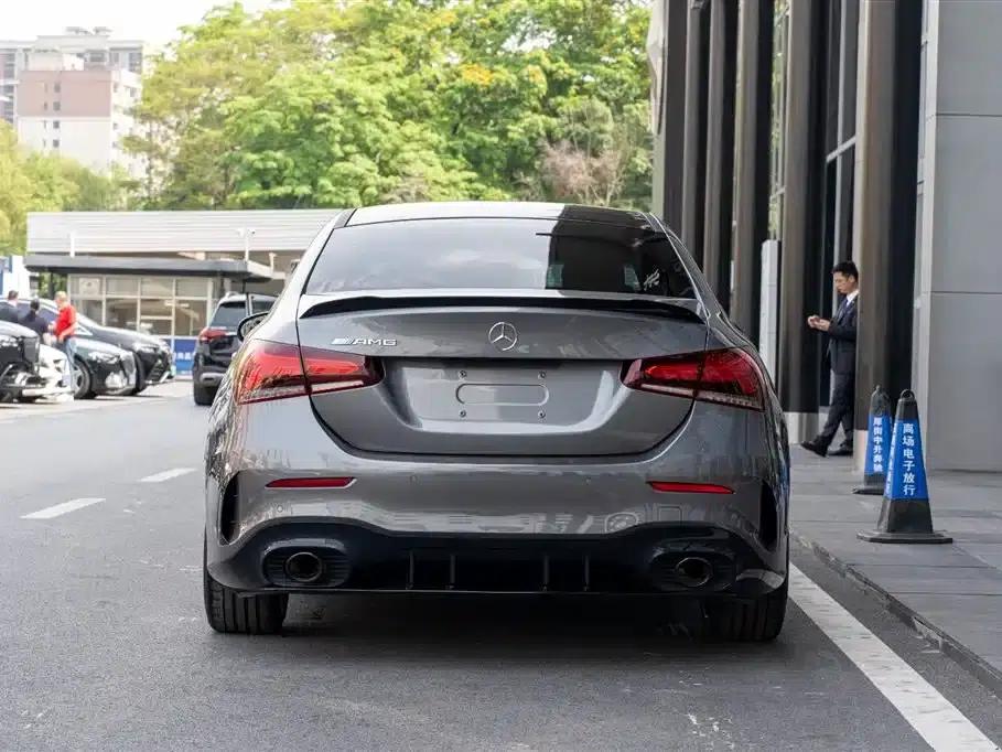 2022 Mercedes-Benz A-Class AMG A 35 L 4MATIC — миниатюра 7