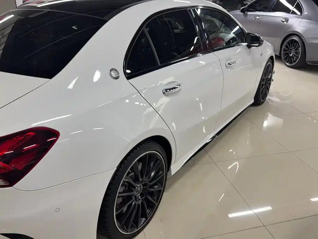 2022 Mercedes-Benz A-Class AMG A 35 L 4MATIC — миниатюра 8