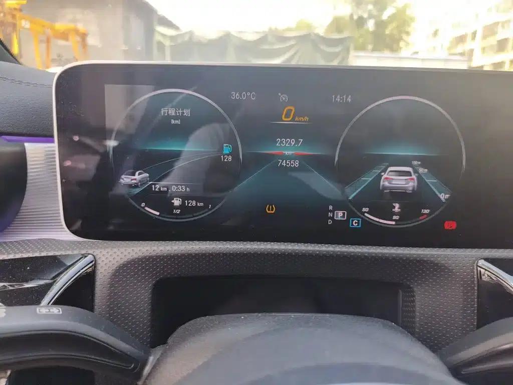 2019 Mercedes-Benz A-Class AMG A 35 L 4MATIC — миниатюра 12