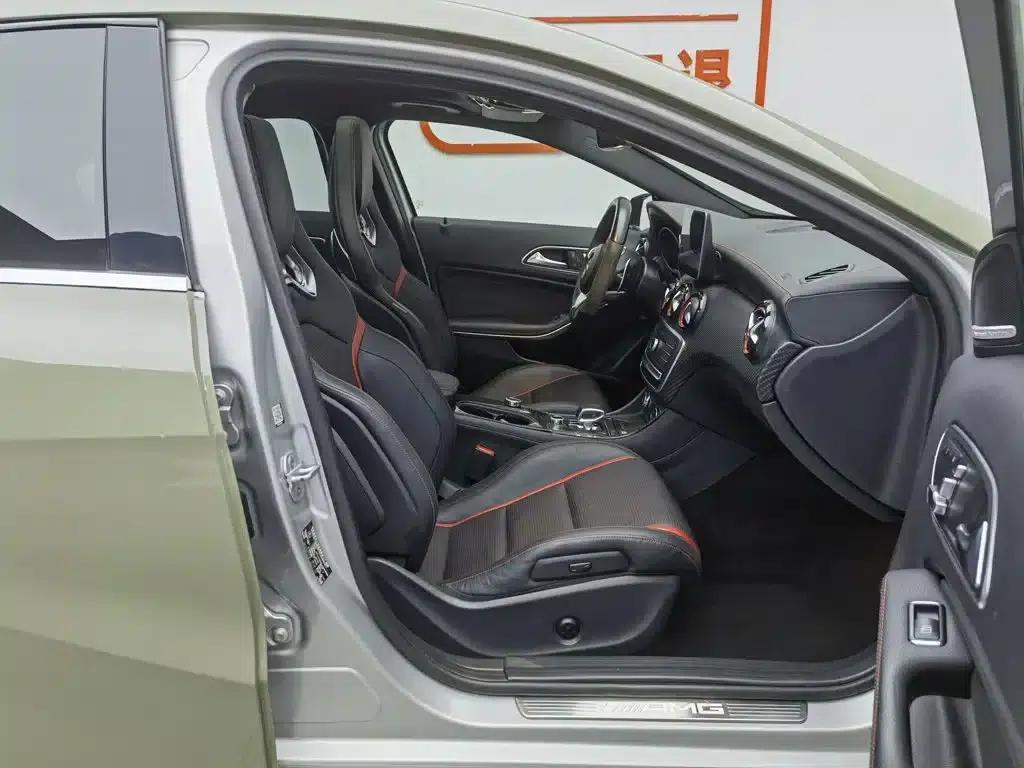Imported 2017 Mercedes-Benz A-Class AMG A 45 4MATIC — миниатюра 23