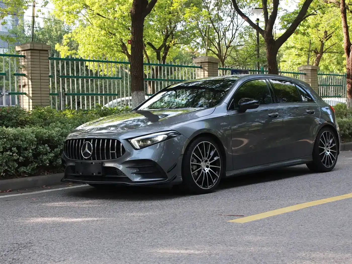 Imported 2020 Mercedes-Benz A-Class AMG A 35 4MATIC — миниатюра 1
