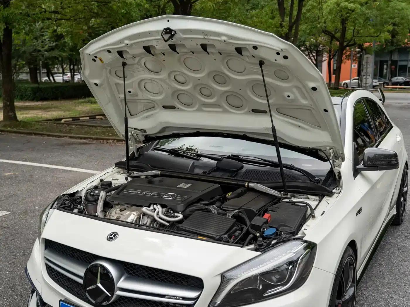 Imported 2016 Mercedes-Benz A-Class AMG A 45 4MATIC — миниатюра 24