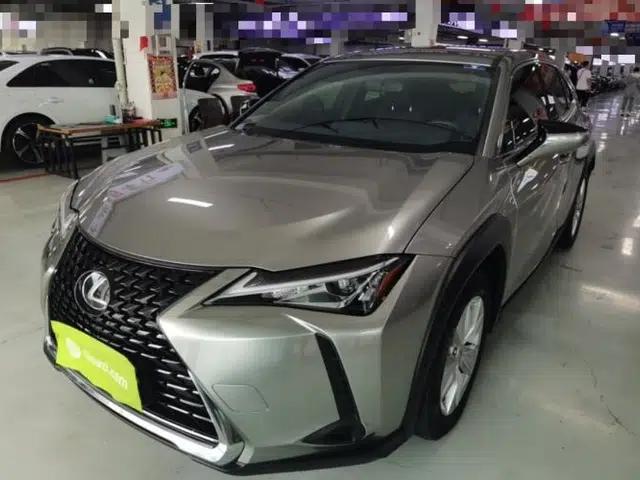 Lexus UX 2020 200 Special Edition
