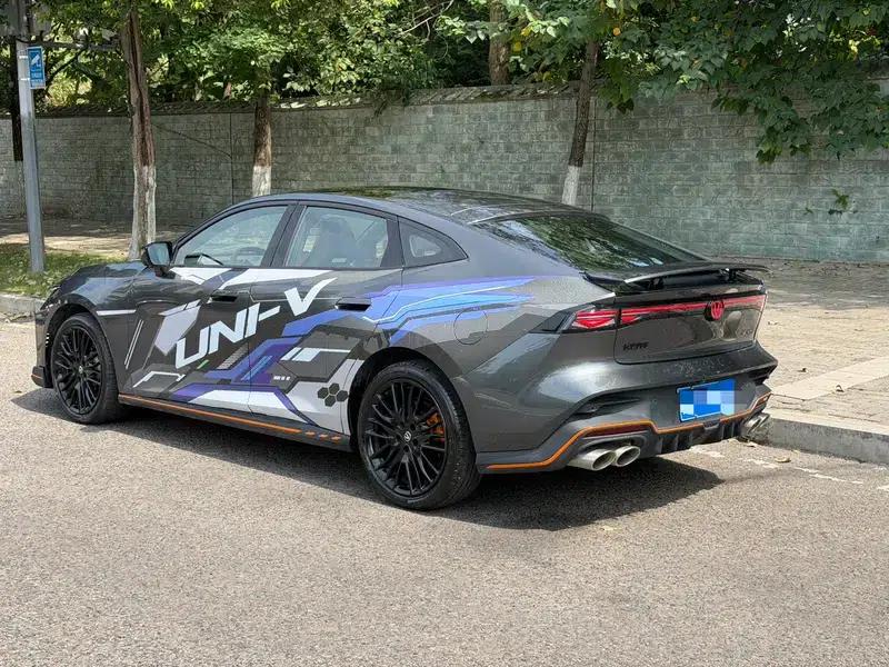 Changan UNI-V 2025 Model, Third Generation, 2.0T Sport Edition — миниатюра 4