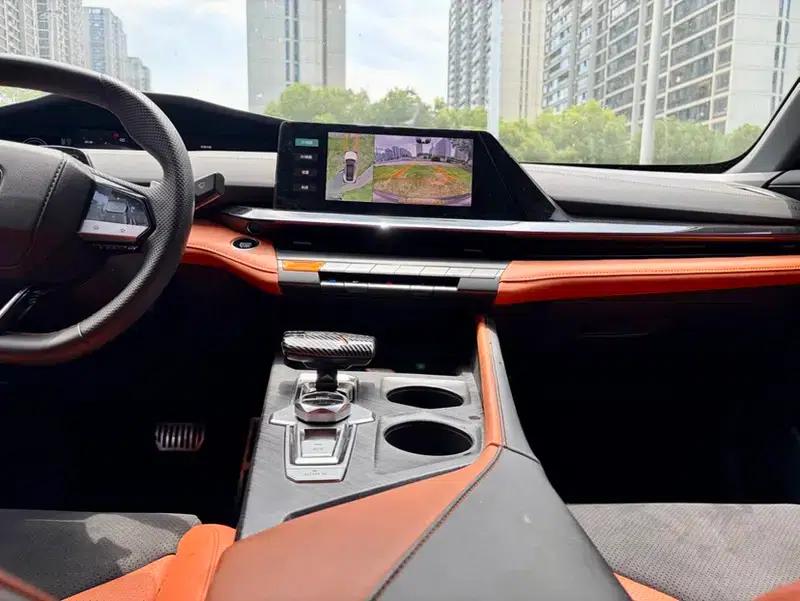 Changan UNI-V 2023 1.5T Sport Edition — миниатюра 7