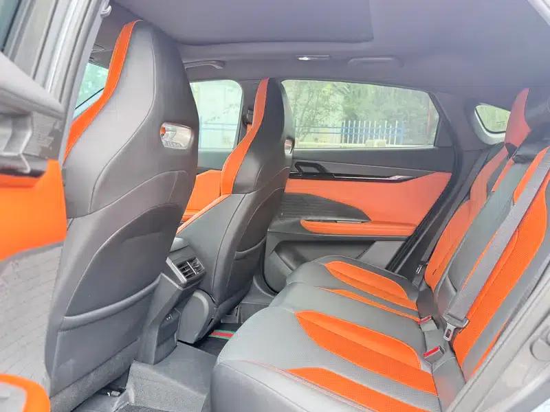 Changan UNI-V 2023 1.5T Premium Edition — миниатюра 14