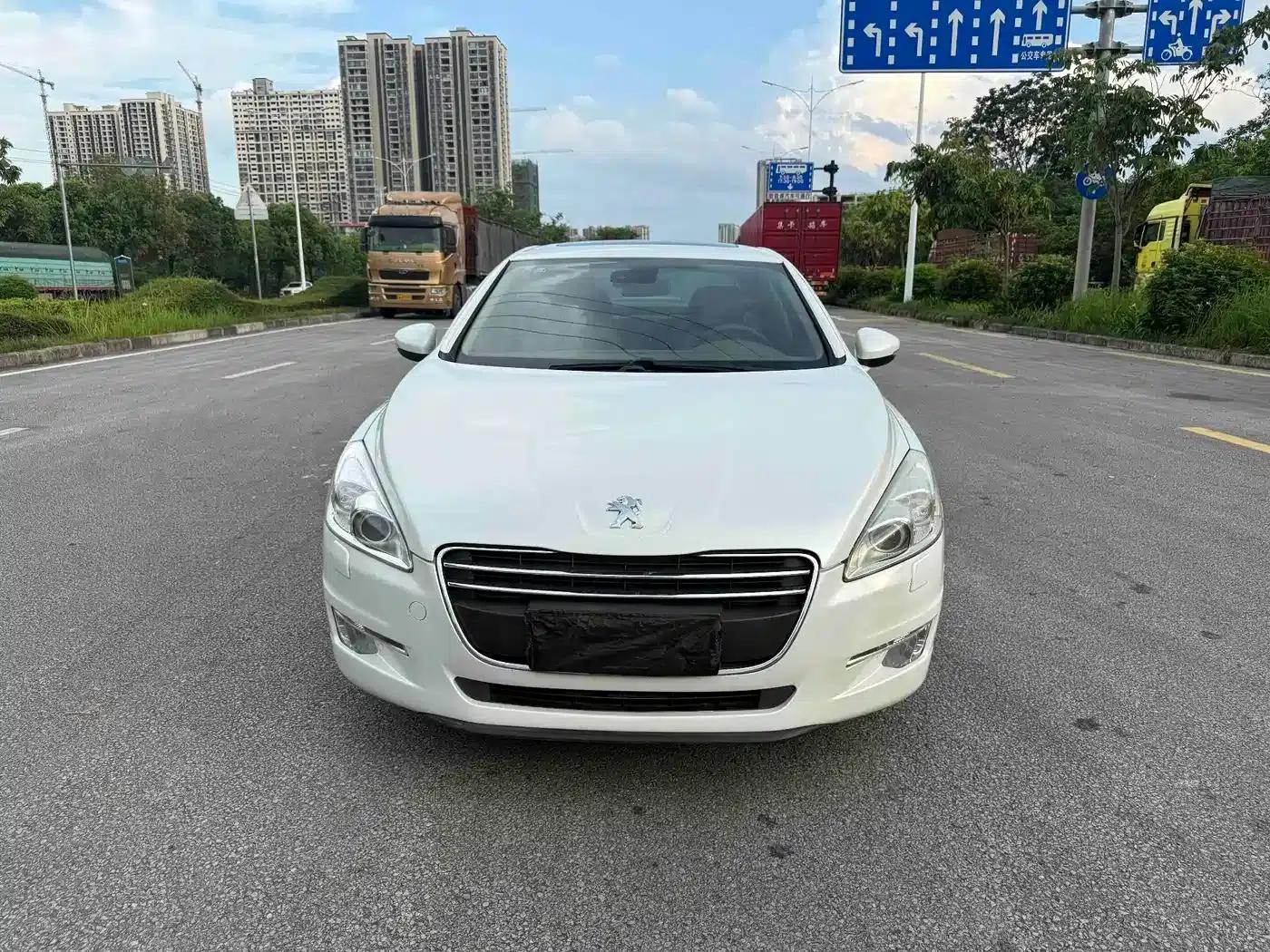 Peugeot 508 2013 2.0L 2nd Anniversary Automatic Smart Edition — миниатюра 2