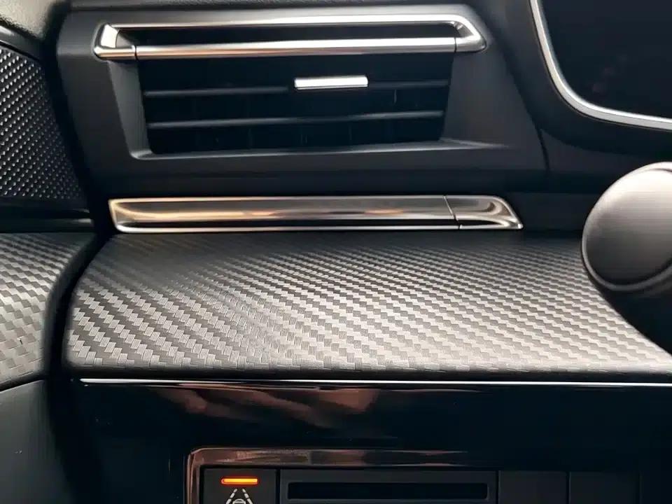 Peugeot 508 2022 Model 508L 400THP PureTech Driving Control Edition — миниатюра 20