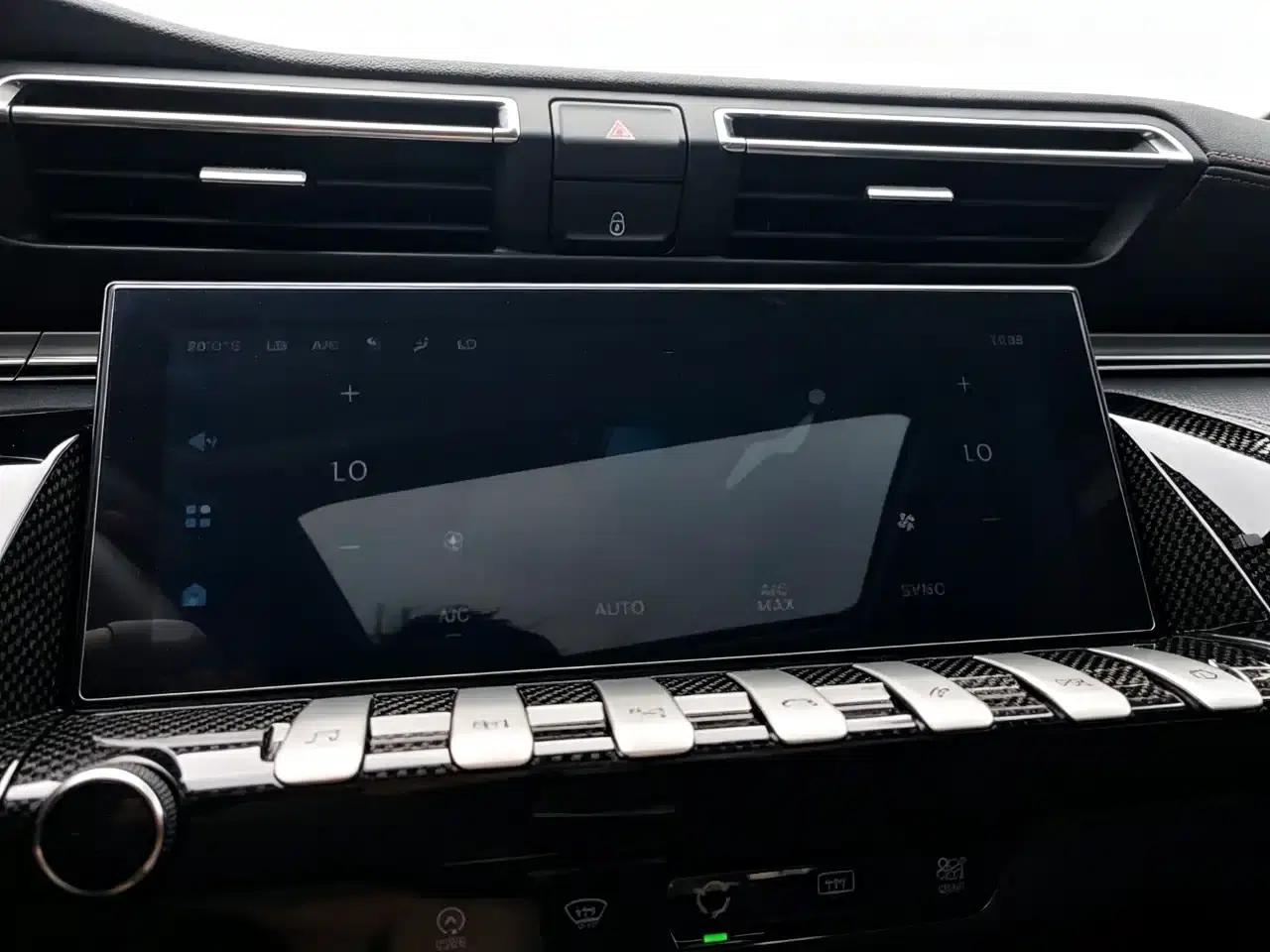 Peugeot 508 2022 Model 508L 400THP PureTech Driving Control Edition — миниатюра 22