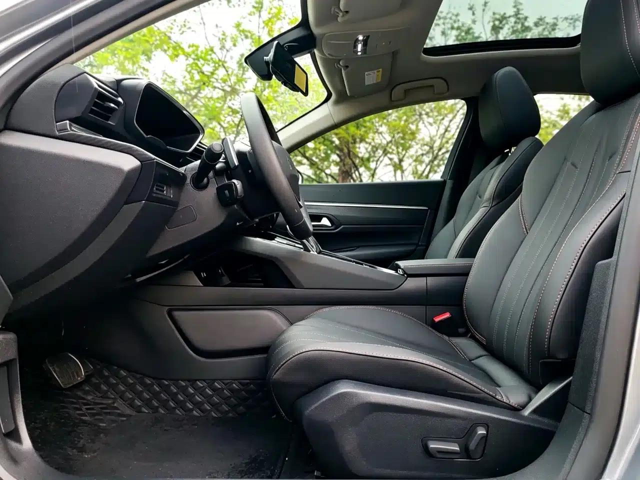 Peugeot 508 2022 Model 508L 400THP PureTech Driving Control Edition — миниатюра 10