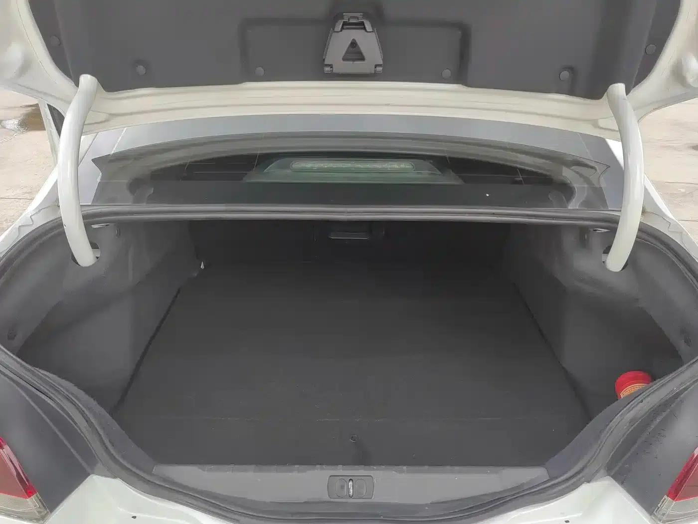 Peugeot 508 2015 1.6THP Automatic Premium Edition — миниатюра 15
