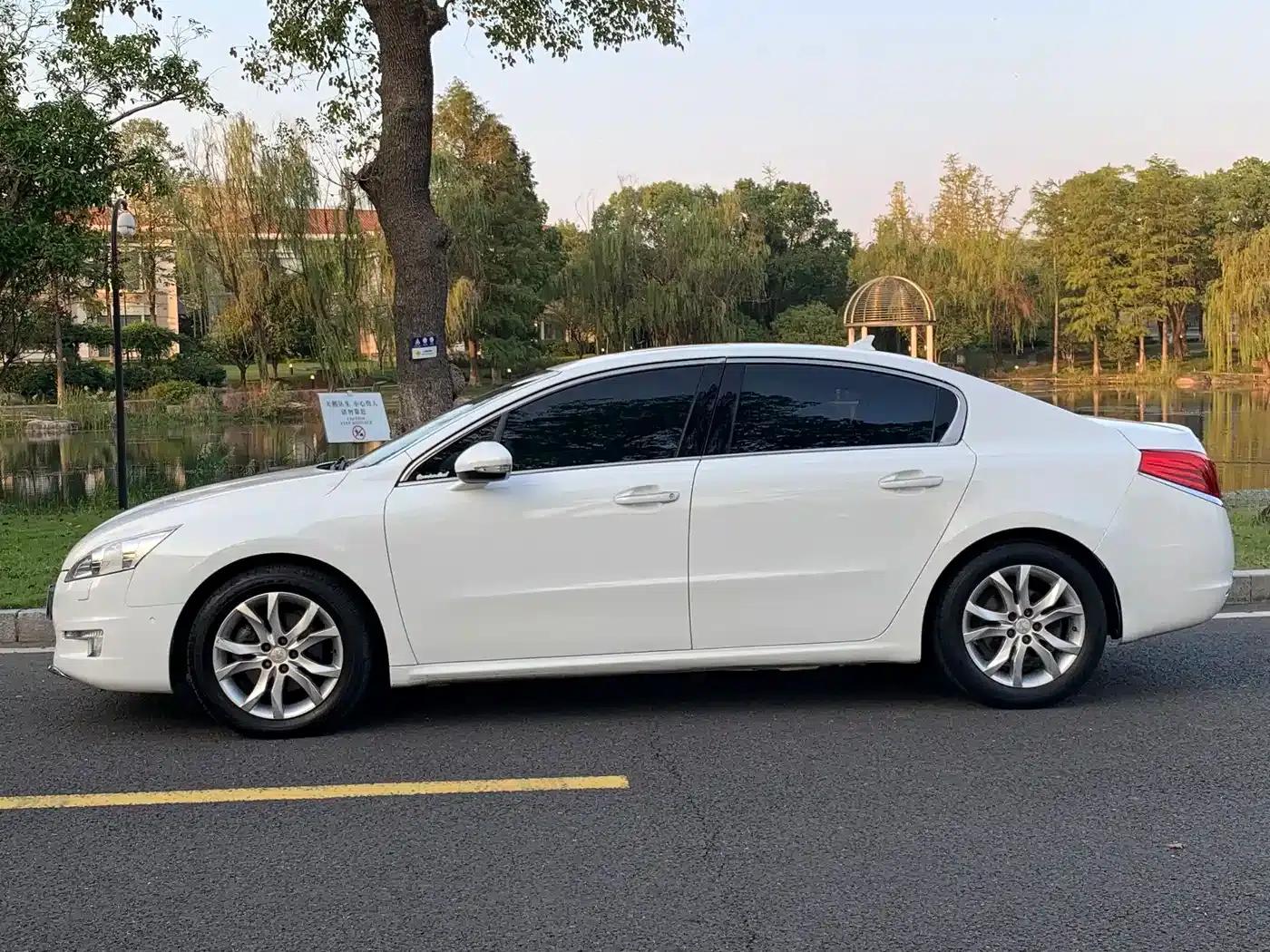 Peugeot 508 2013 2.3L Roland Garros Edition — миниатюра 4