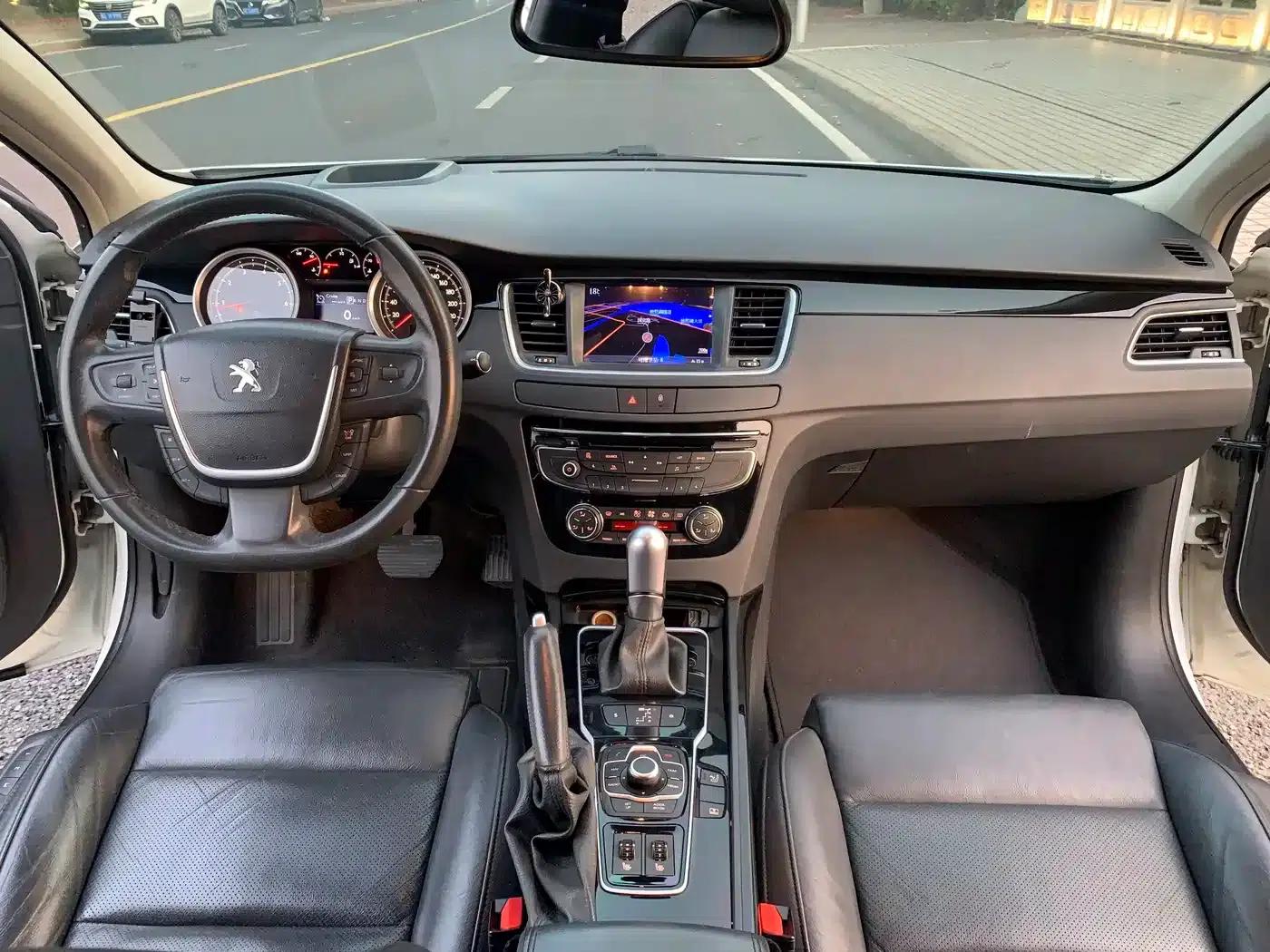Peugeot 508 2013 2.3L Roland Garros Edition — миниатюра 9