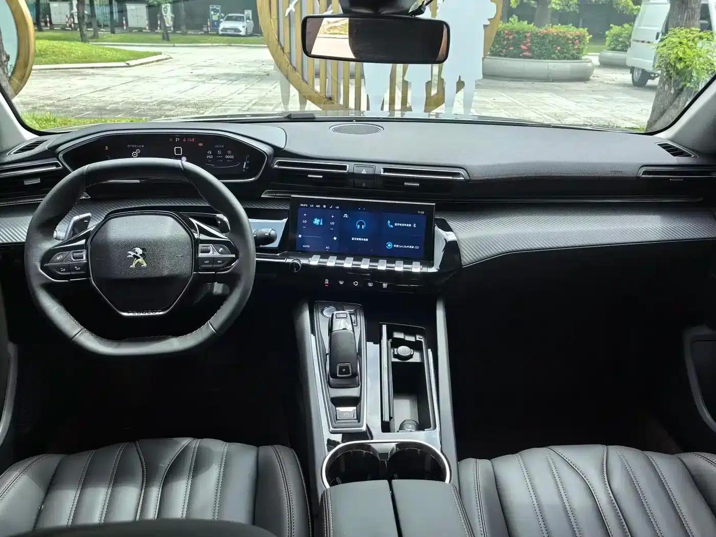 Peugeot 508 2022 Model 508L 400THP PureTech Driving Control Edition — миниатюра 15