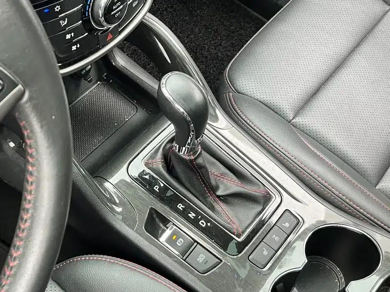 Changan CS75 2017 Fashion Edition 1.8T Automatic Four-Wheel Drive Premium Model — миниатюра 17