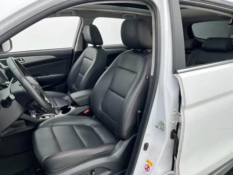 Changan CS75 2017 Fashion Edition 1.8T Automatic Four-Wheel Drive Premium Model — миниатюра 20