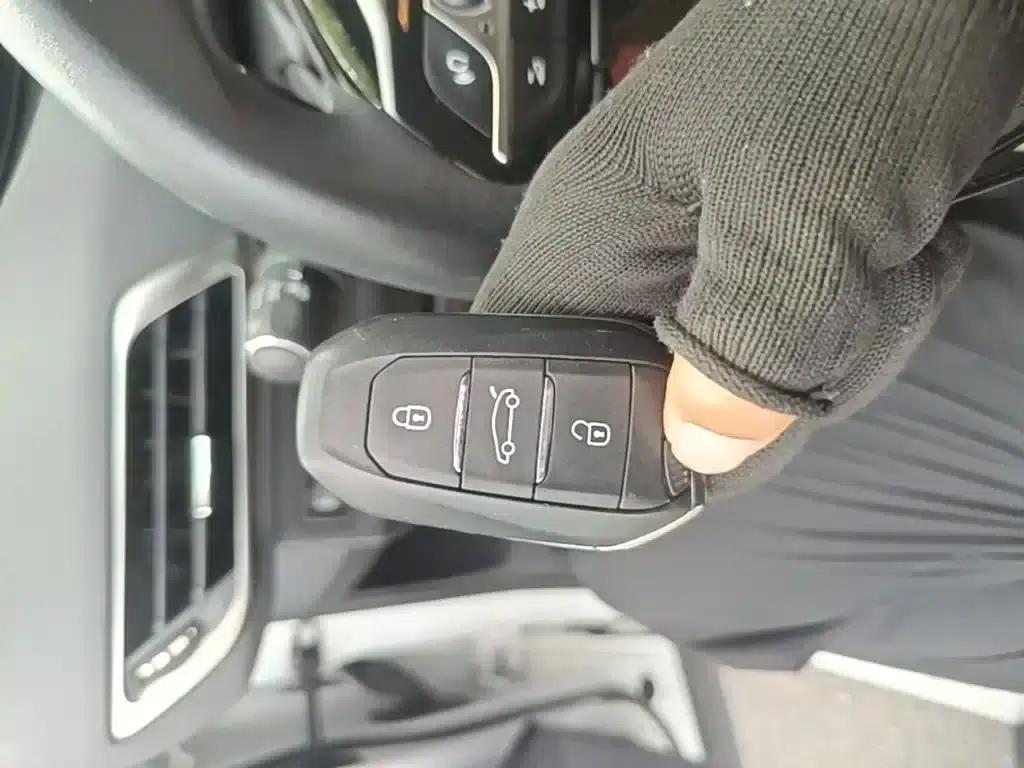 Peugeot 4008 2021 360THP Technology Edition — миниатюра 9