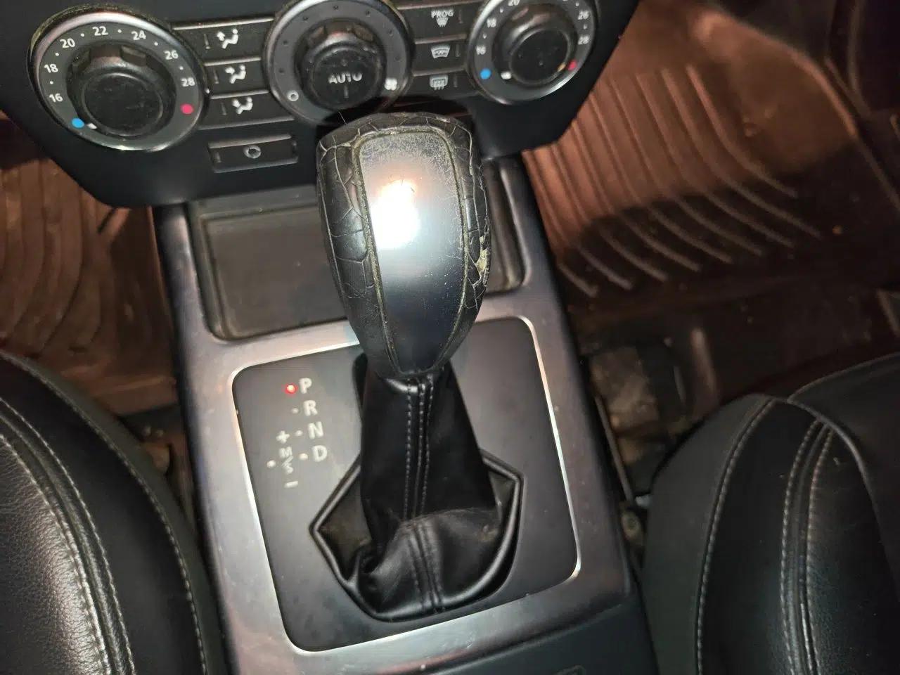 Land Rover Freelander 2 2014 2.0T Si4 SE Gasoline Version — миниатюра 14